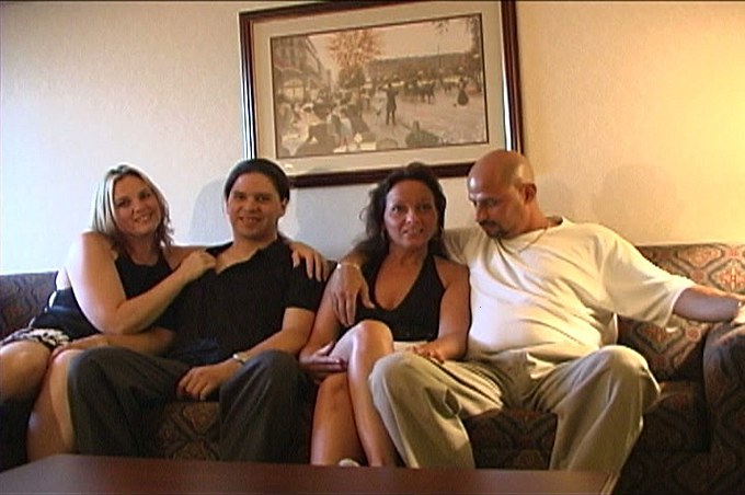 Natasha Kole And Veronica Curtis Service Two Men.